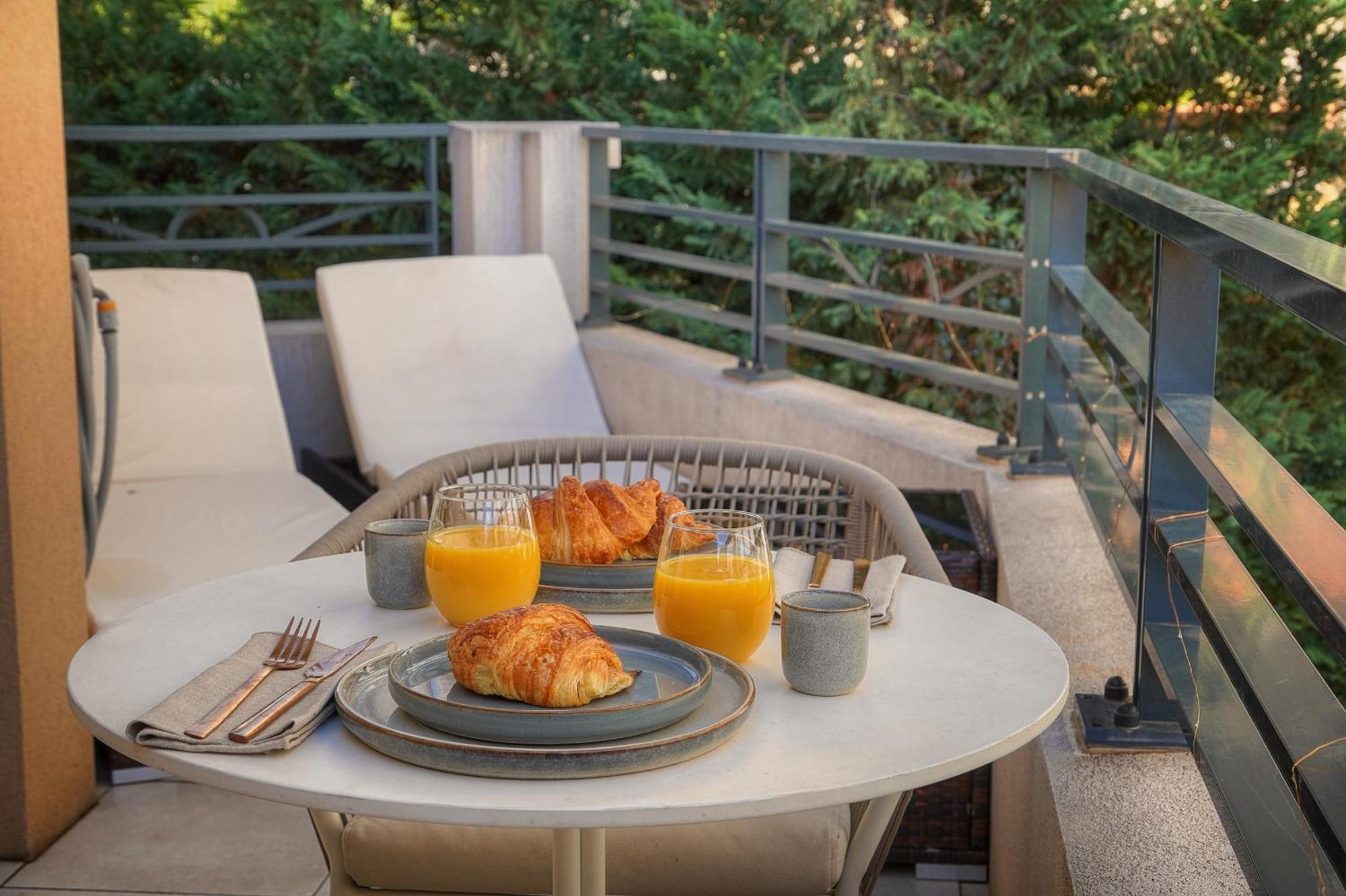 Superbe Et Moderne A0b200 Appartement Cannes