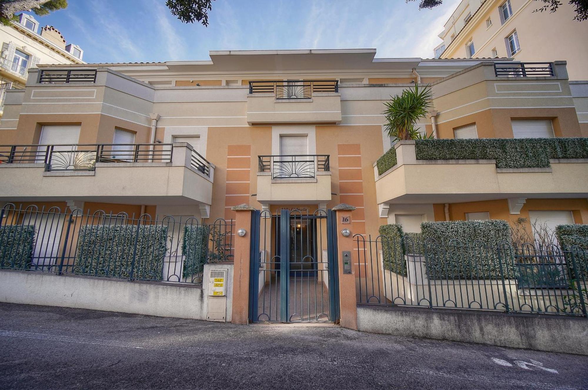 Superbe Et Moderne A0b200 Appartement *